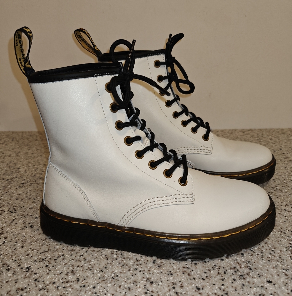 Dr Martens "ZAVALA" boots sz7 - Picture 1 of 6